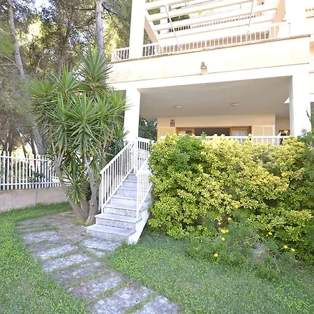 Playa De Pinos Apartment *